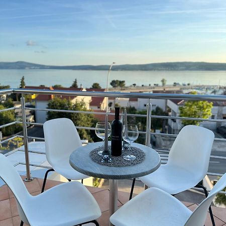 Villa Domgjoni Crikvenica Exteriör bild